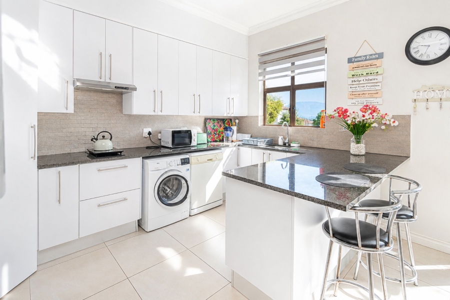 2 Bedroom Property for Sale in Xanadu Eco Park North West